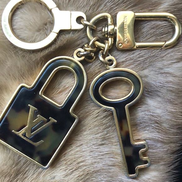 Louis Vuitton Accessories - Louis Vuitton Confidence Key Ring / Bag Charm